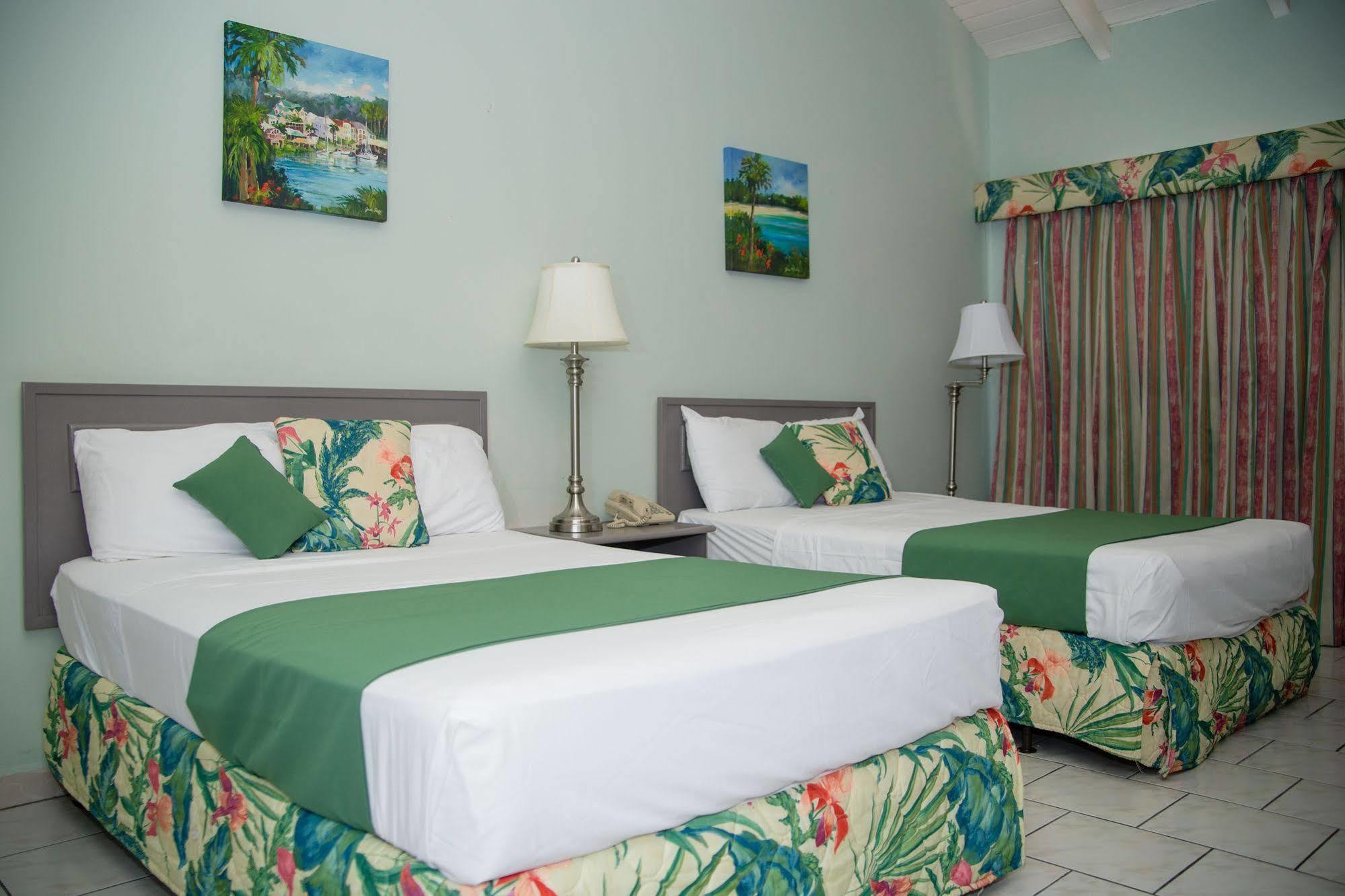 Carl'S Unique Inn & Conference Facilities 심슨 베이 외부 사진
